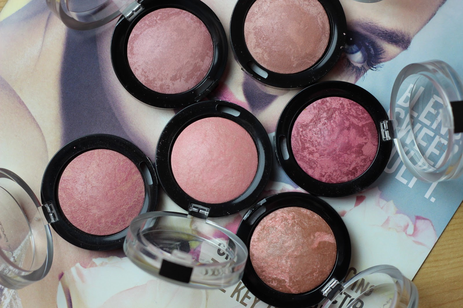How Do Baked Beauty Products Work for Makeup? Max Factor Creme Puff Blush