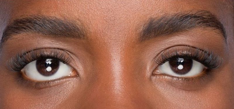 How to apply DIY eyelash extensions at home?